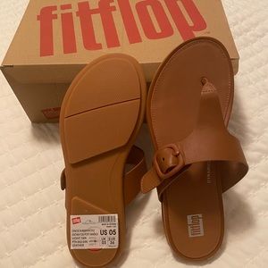 Leather sandals